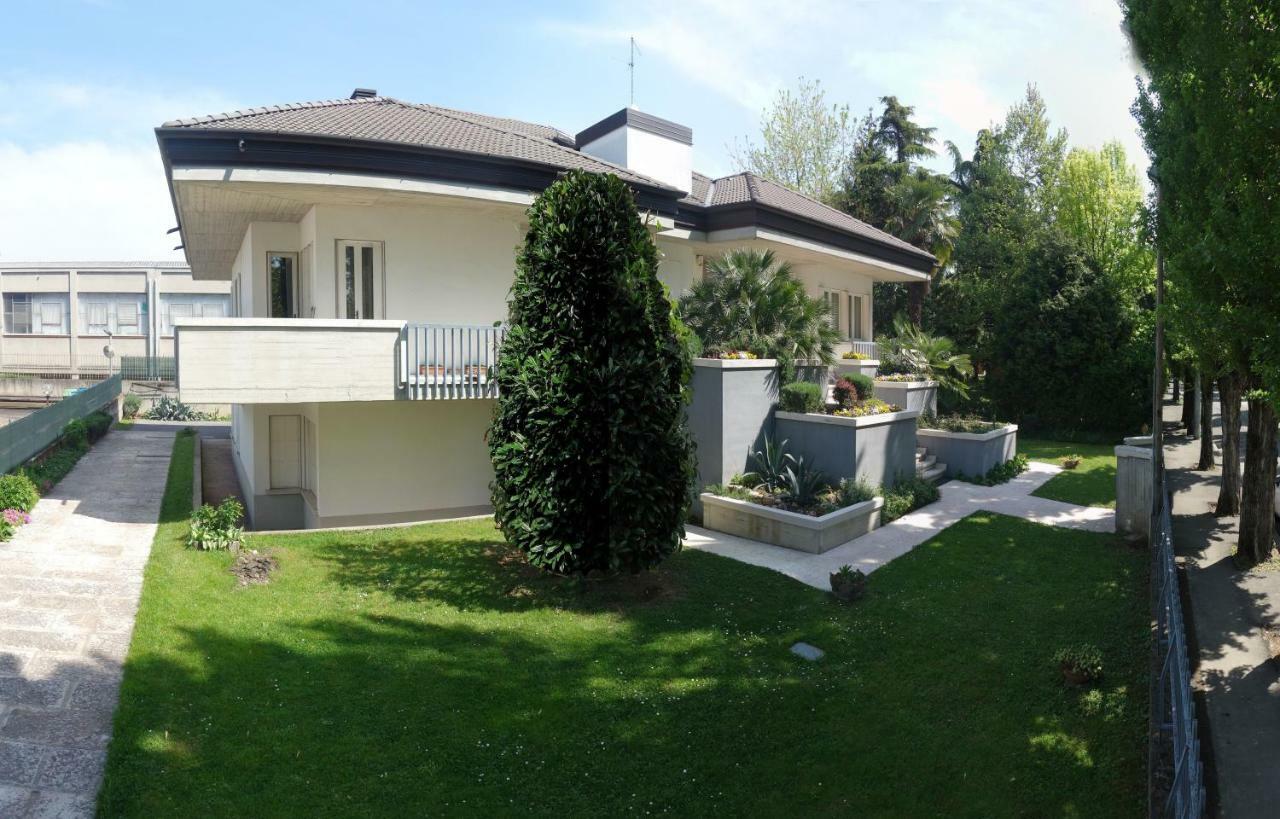 Biancavilla B&B Brescia Extérieur photo